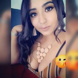 Meet your Posher, Valeria